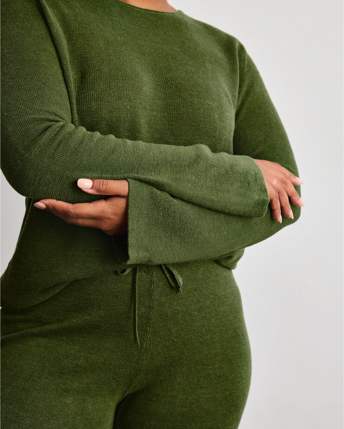 Veranda Linen Knit Sweater in Olive