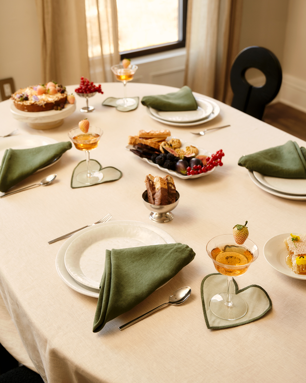 Crème 100% French Flax Linen Tablecloth