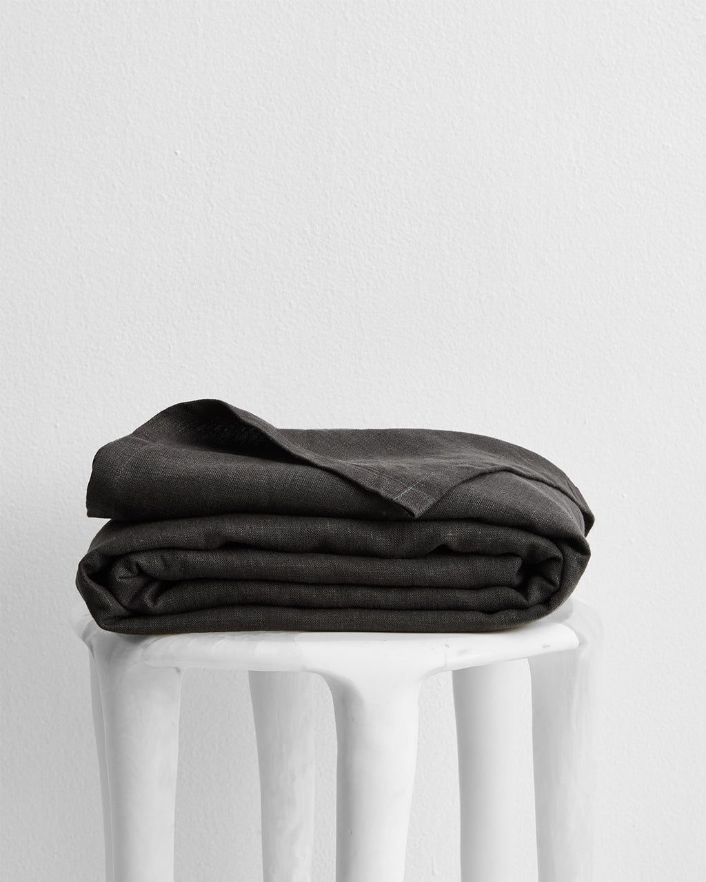 Charcoal Heavy Linen Bed Cover