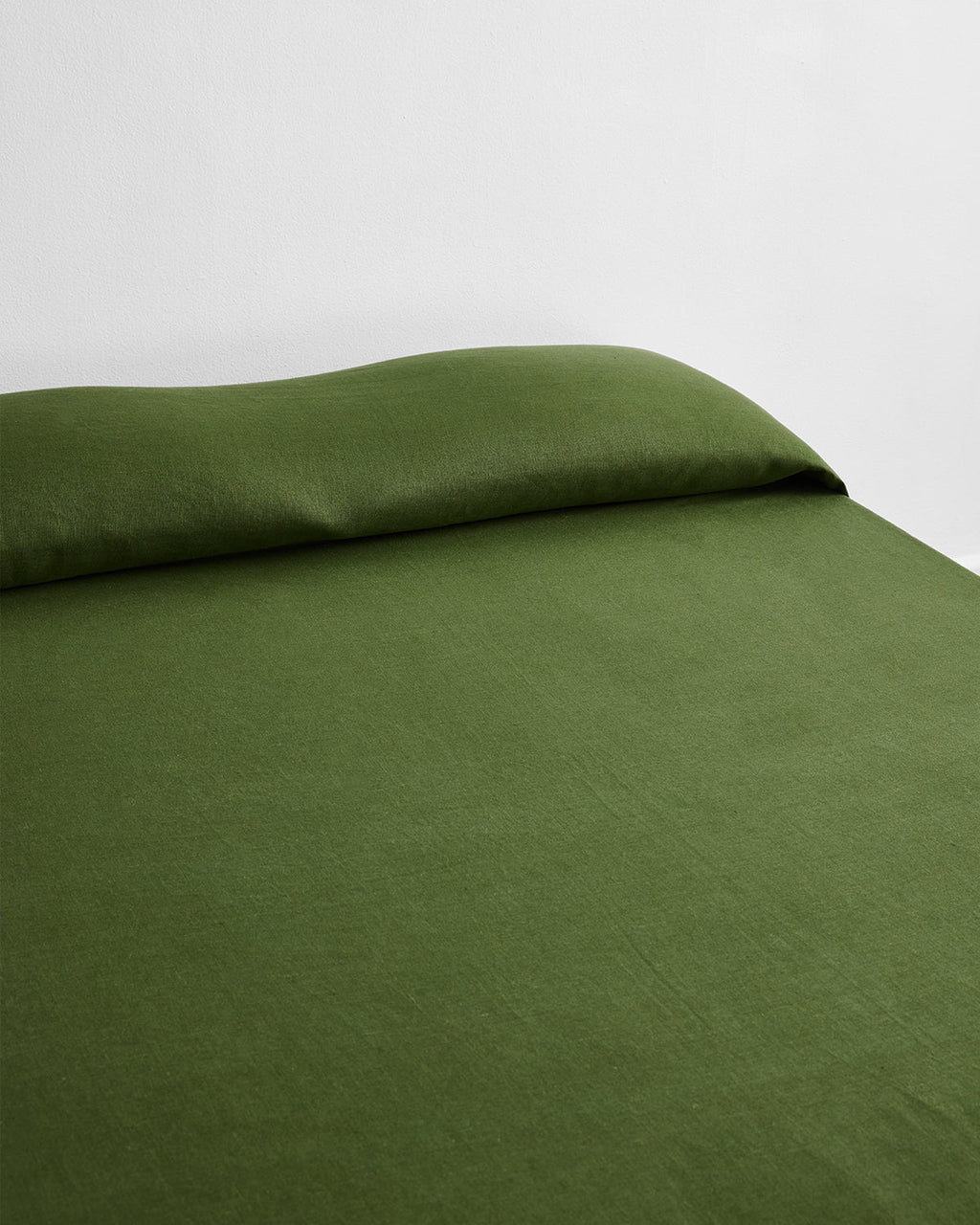 Olive Heavy Linen Bed Cover