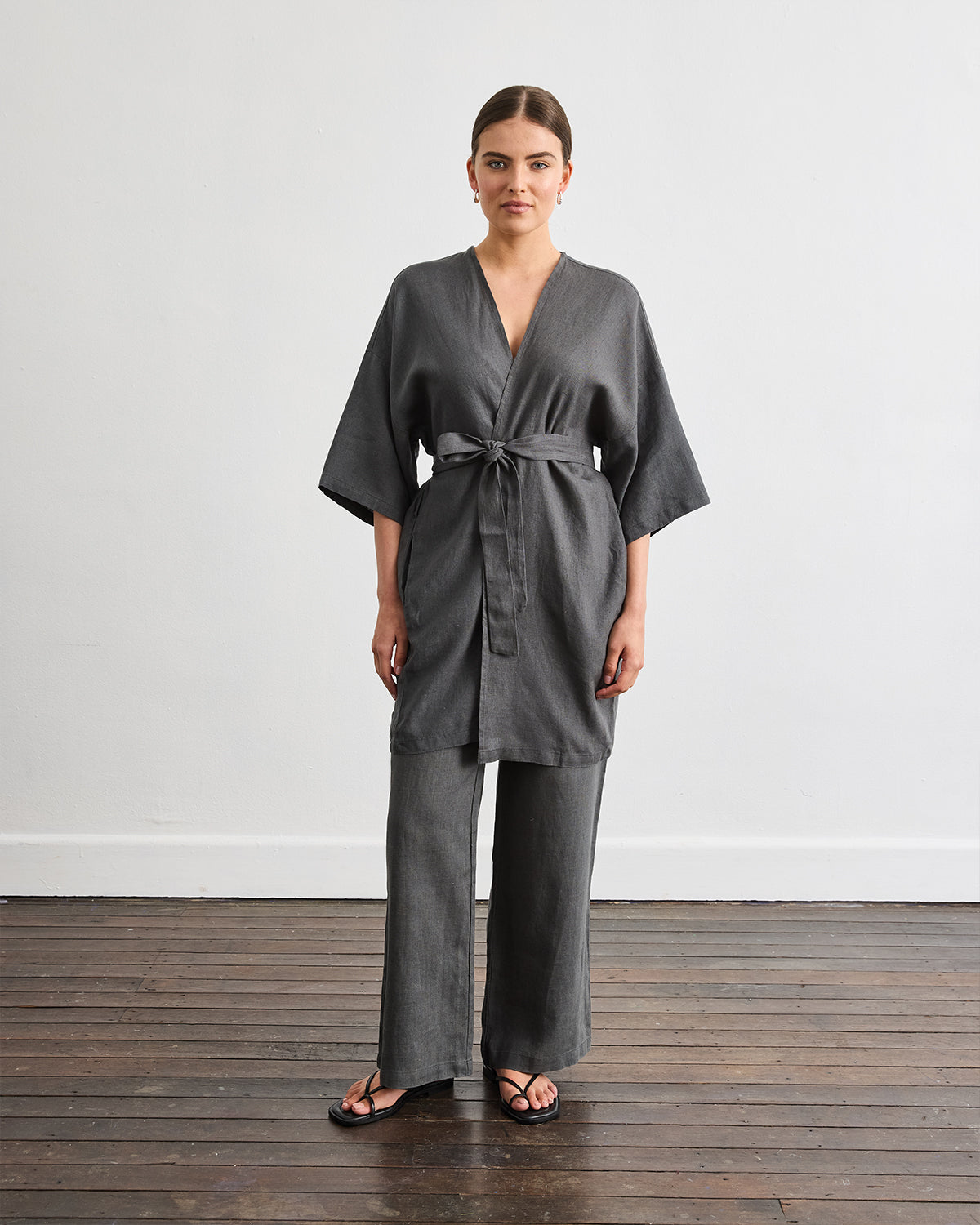 Piazza Linen Pants in Charcoal